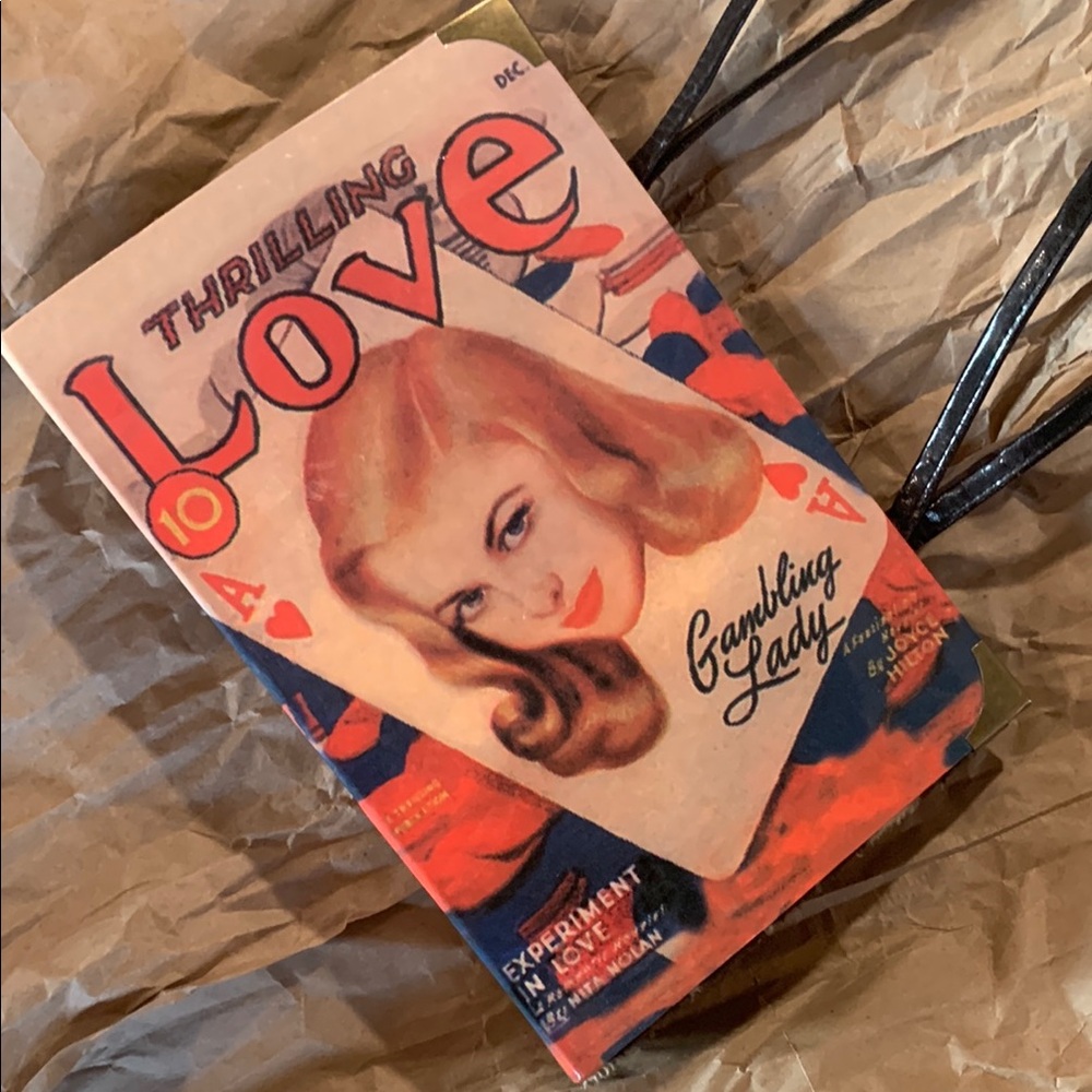 Vintage Style 'Thrilling Love' Book Cover Purse